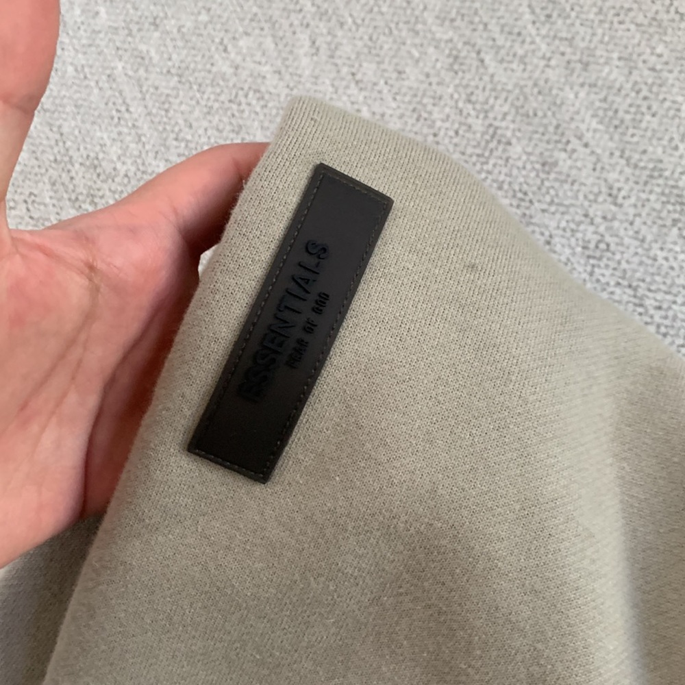 Essentials Hoodie NWOT - Picture 5 of 7